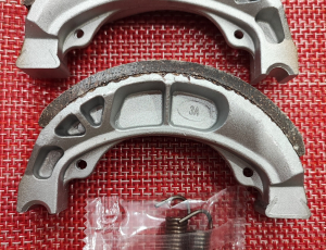 Cách thay má phanh xe máy và những lưu ý khi chọn mua