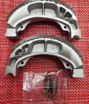 Cách thay má phanh xe máy và những lưu ý khi chọn mua